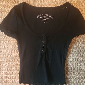 Aeropostale Black Fitted Short Sleeve Buttoned Tee